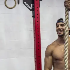 Cross trening co to? Odkryj korzyści i ćwiczenia, które zmienią życie