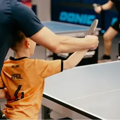 Gdzie zagrać w tenis stołowy w Krakowie? Najlepsze miejsca i oferty
